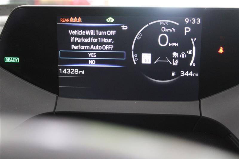 2023 Toyota Prius LE