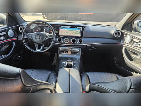 2018 Mercedes-Benz E-Class E 300