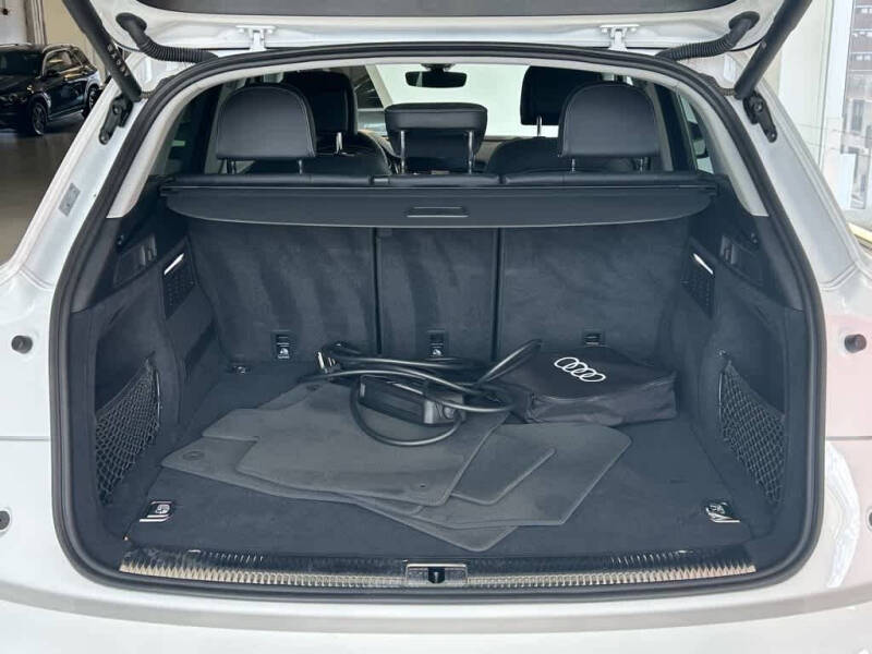 2025 Audi Q5 e quattro S line Premium 55 TFSI