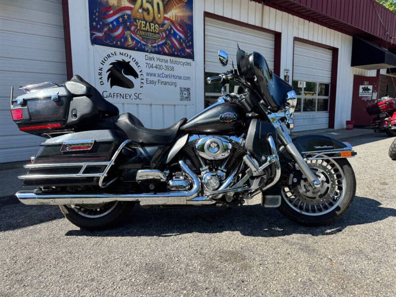2009 Harley-Davidson FLHTCU -