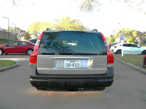 2004 Volvo XC70