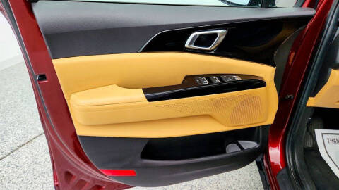 2024 Kia Carnival EX