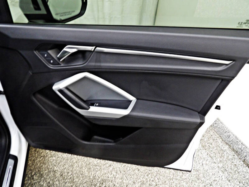 2021 Audi Q3 quattro S line Premium 45 TFSI