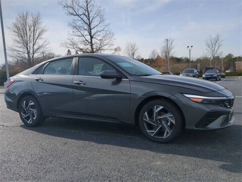 2025 Hyundai Elantra Hybrid Limited