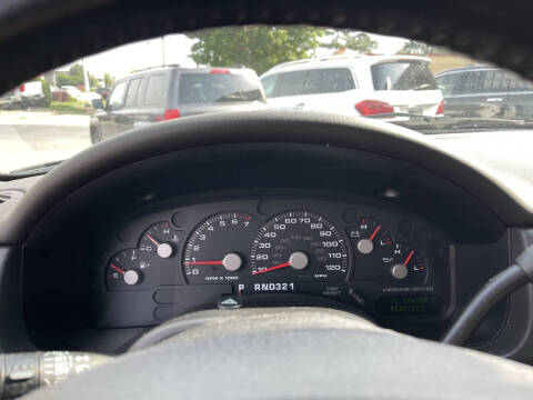 2003 Ford Explorer Limited