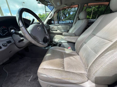 2006 Toyota Sequoia SR5