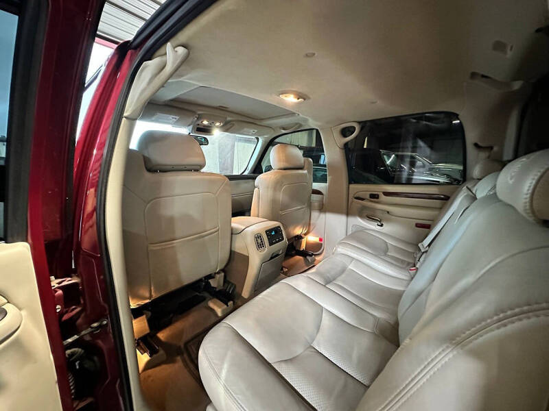 2004 Cadillac Escalade EXT