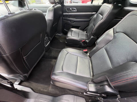 2018 Ford Explorer Sport