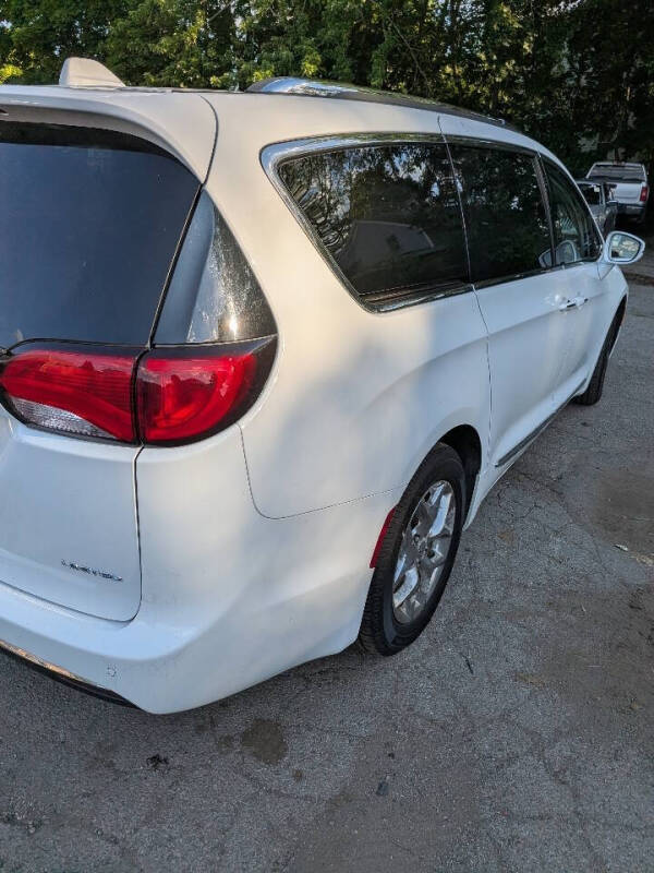 2017 Chrysler Pacifica Limited
