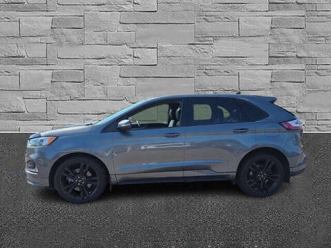 2022 Ford Edge ST