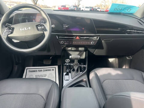 2024 Kia Niro EX