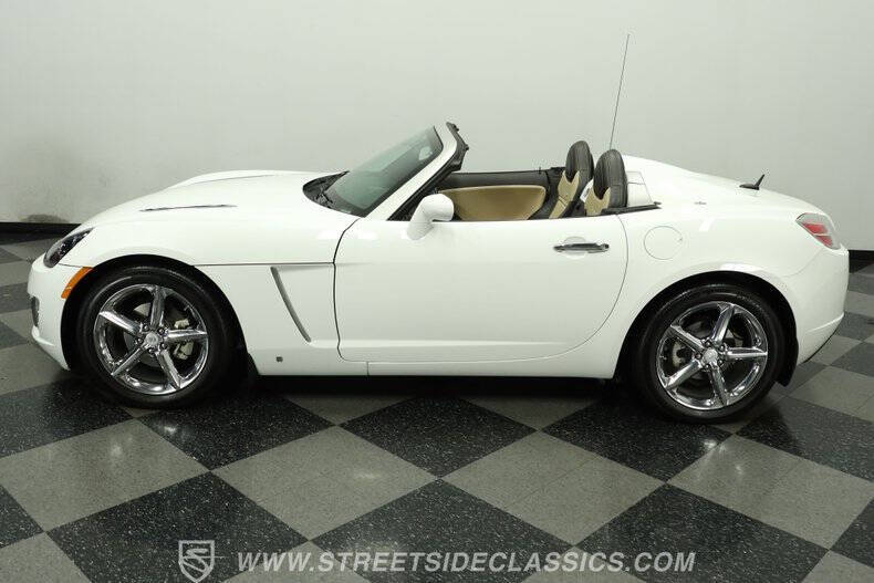 2009 Saturn SKY Red Line