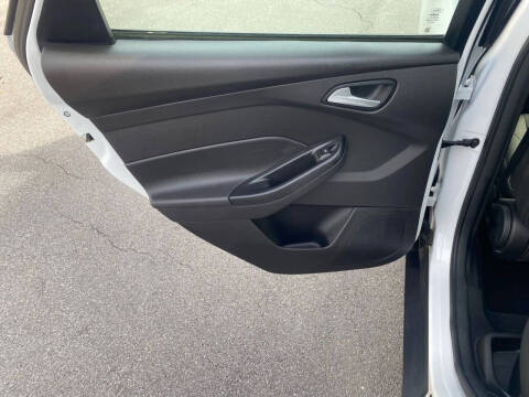 2017 Ford Focus SE