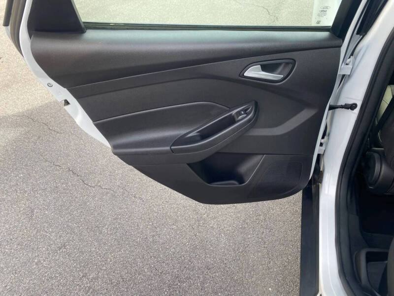 2017 Ford Focus SE