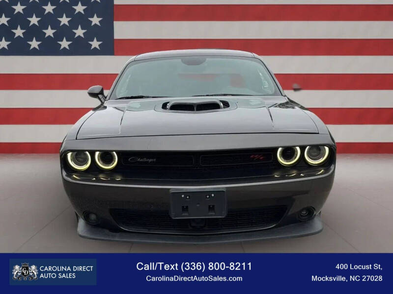 2016 Dodge Challenger 392 HEMI Scat Pack Shaker