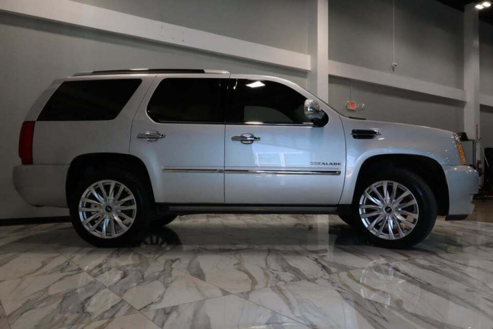 2014 Cadillac Escalade for sale at IMD MOTORS, INC in Dallas, TX