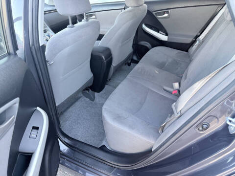 2015 Toyota Prius Two