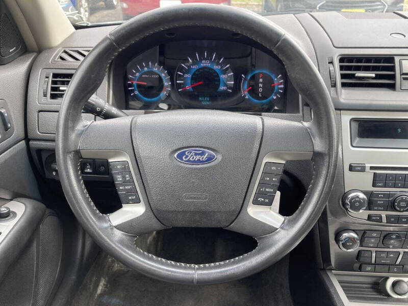 2012 Ford Fusion SEL