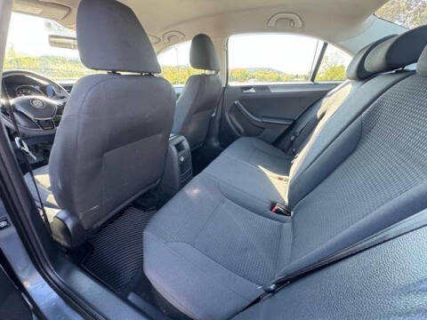 2015 Volkswagen Jetta