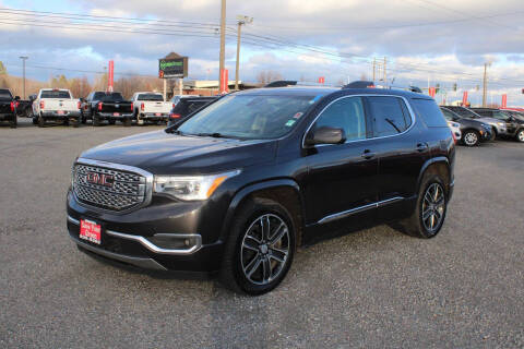 2017 GMC Acadia Denali