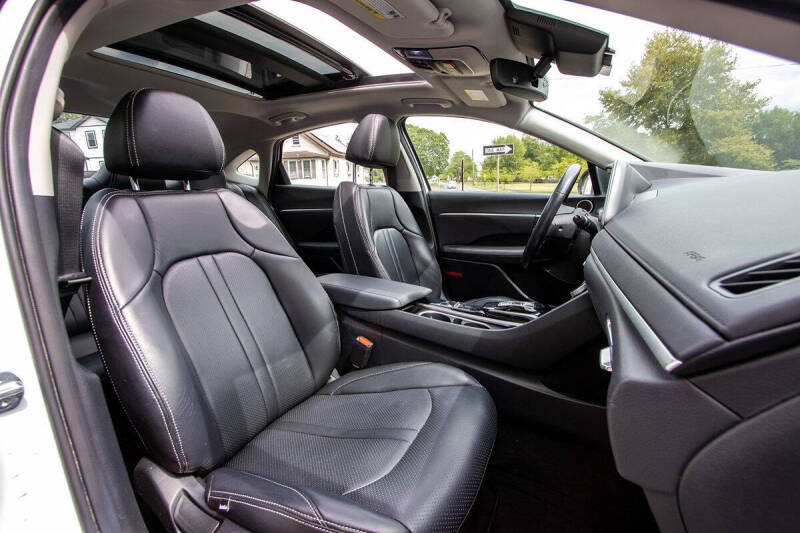 2022 Hyundai Sonata SEL