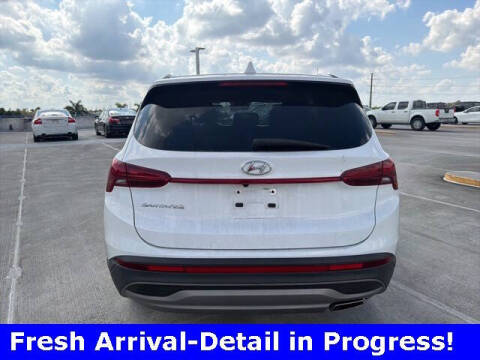 2023 Hyundai Santa Fe SE