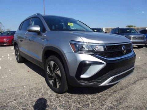 2024 Volkswagen Taos SE 4Motion