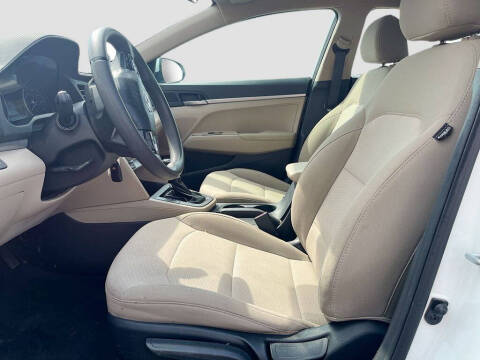 2019 Hyundai Elantra