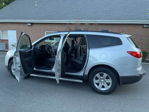 2010 Chevrolet Traverse LT