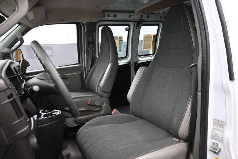 2020 Chevrolet Express 2500
