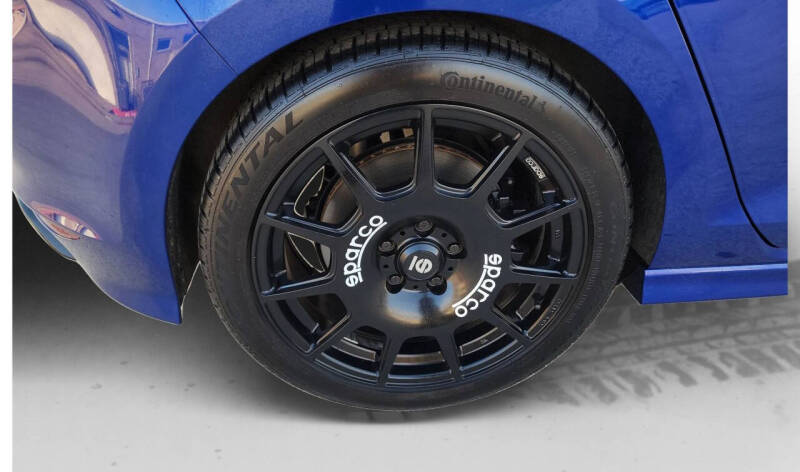 2016 Volkswagen Golf R