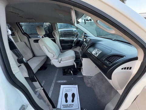 2012 Dodge Grand Caravan SE