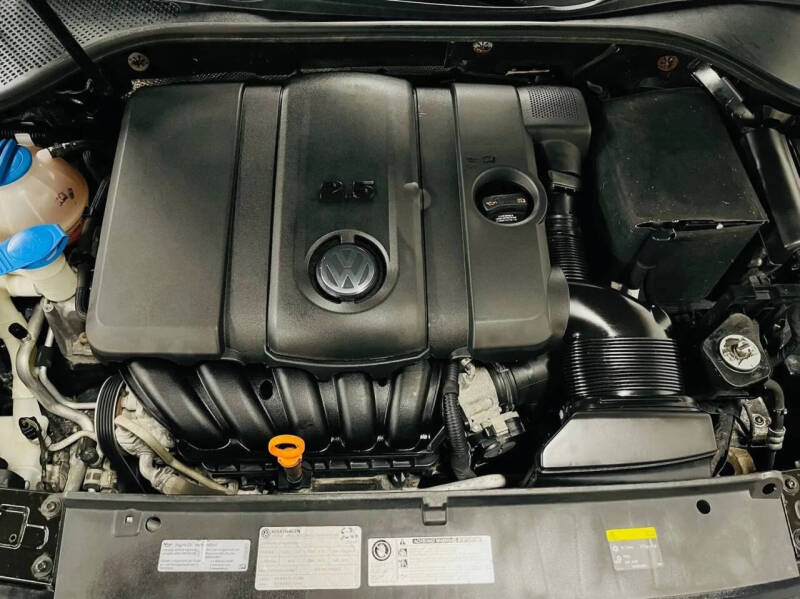 2013 Volkswagen Passat