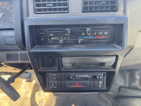 1987 Nissan Truck