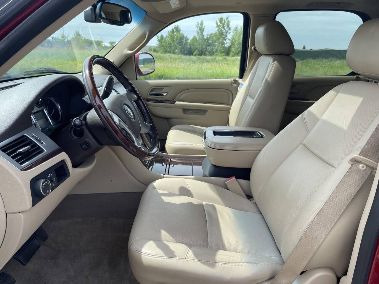 2012 Cadillac Escalade for sale at Twin Cities Auctions in Elk River, MN