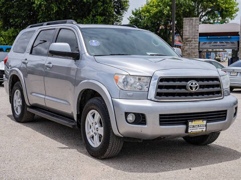 2017 Toyota Sequoia SR5