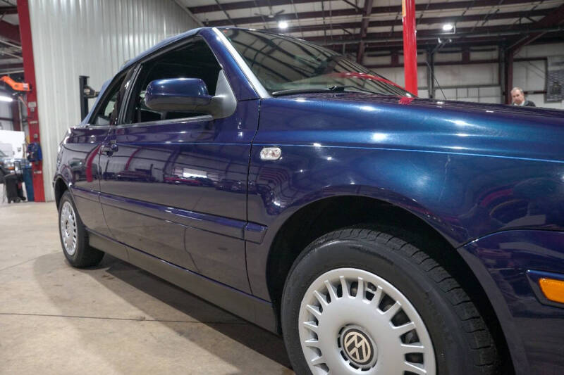 2001 Volkswagen Cabrio GLS