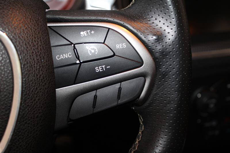 2015 Dodge Charger SRT Hellcat