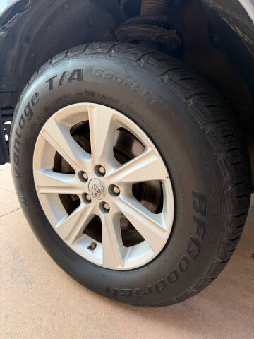 2012 Toyota Highlander SE