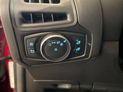 2017 Ford Focus SEL