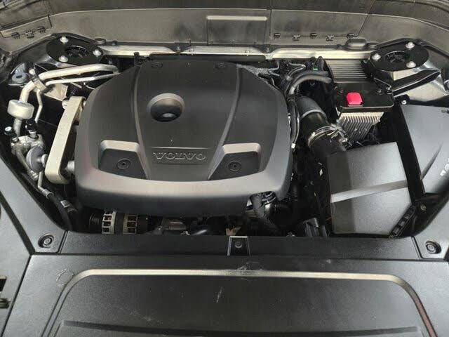 2019 Volvo XC90 T5 Momentum