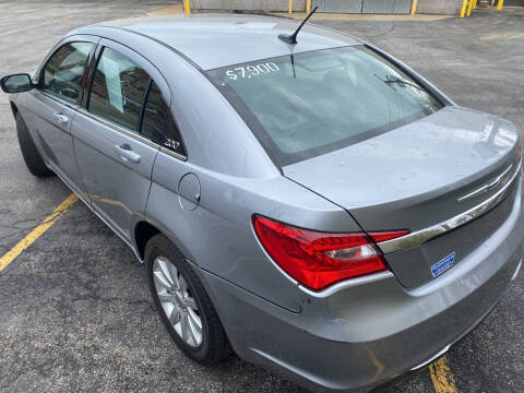 2013 Chrysler 200 Touring