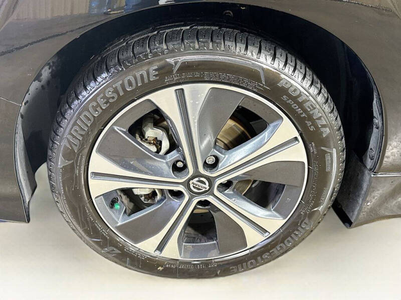 2022 Nissan LEAF SV PLUS