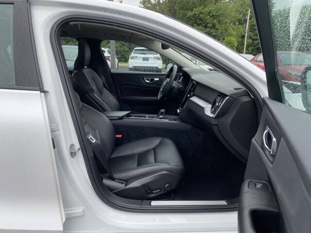 2023 Volvo S60