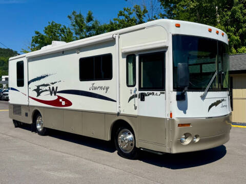 2002 Freightliner XCS Chassis