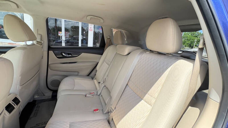 2017 Nissan Rogue S