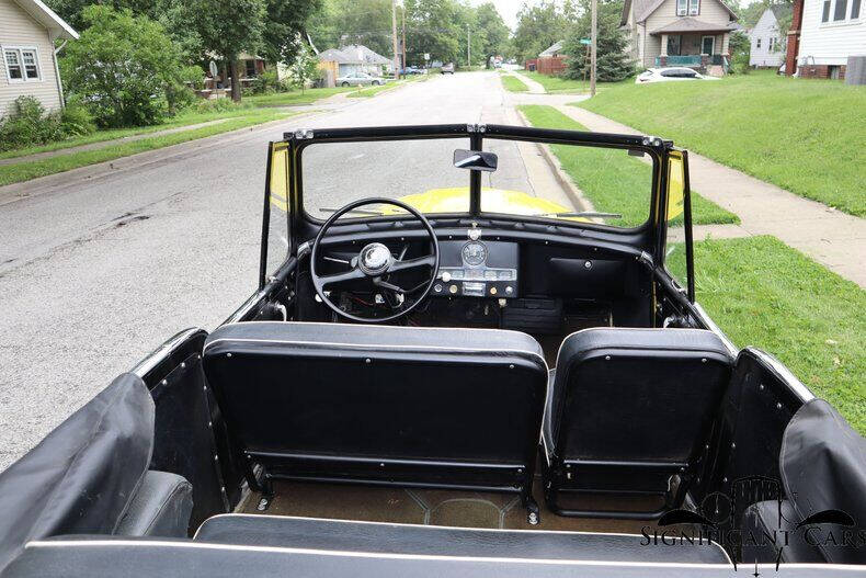 1950 Willys Jeepster