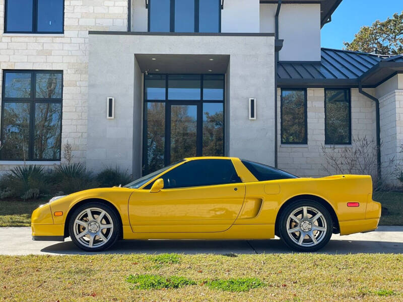 2003 Acura NSX for sale at Midwest Car Connect in Villa Park IL