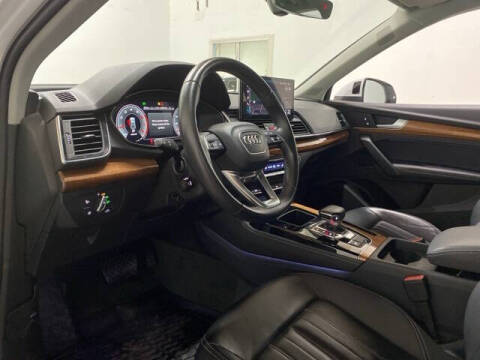 2023 Audi Q5 quattro Premium Plus 40 TFSI