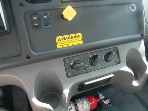 2022 Freightliner M2 106